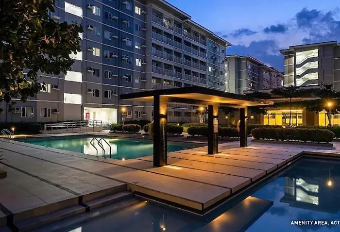 George 2br Netflix Pool Wi-fi Trees Residences Qc Apartment *