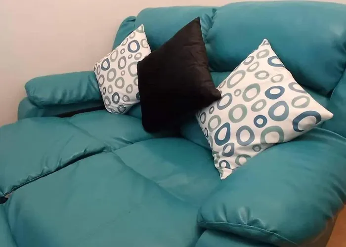 Apartment George 2br Netflix Pool Wi-fi Trees Residences Qc Manila